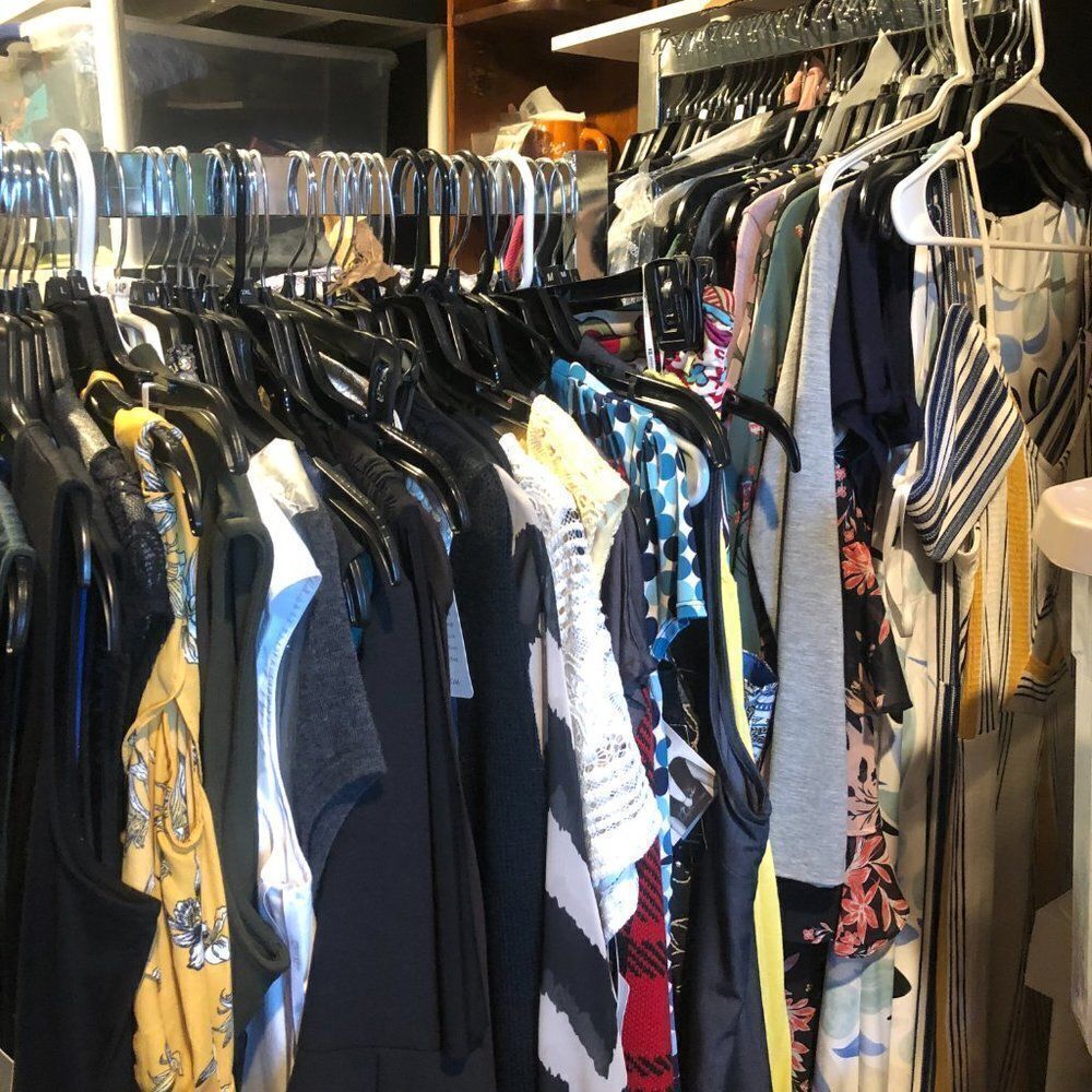 Mystery Clothing Lot Men’s & Women’s 30 Items